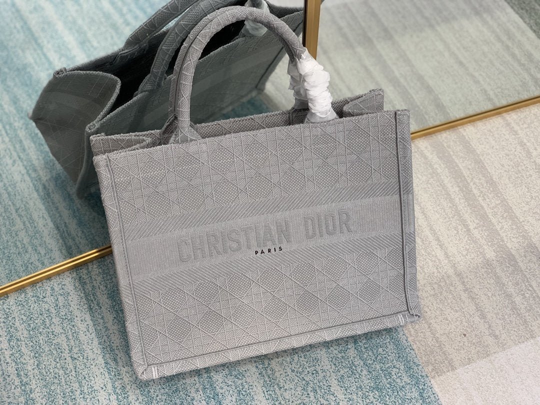 BOOK TOTE DIOR