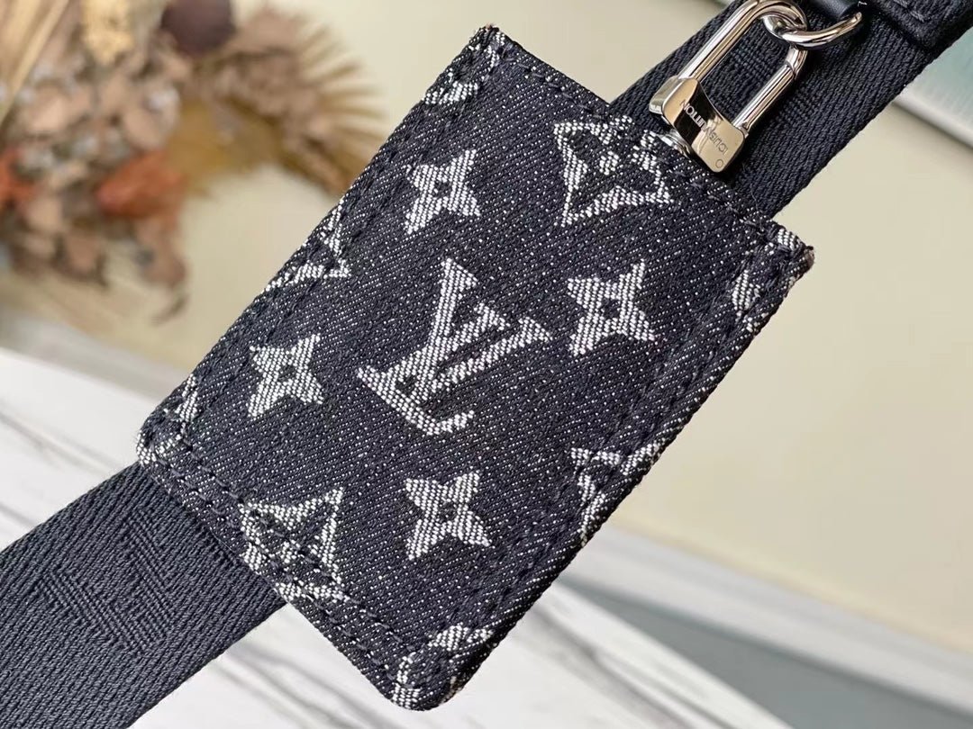 BOLSO TRIO POUCH Louis Vuitton - Imagen 3