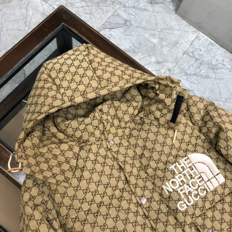 Chaqueta Gucci x The North Face - Image 3