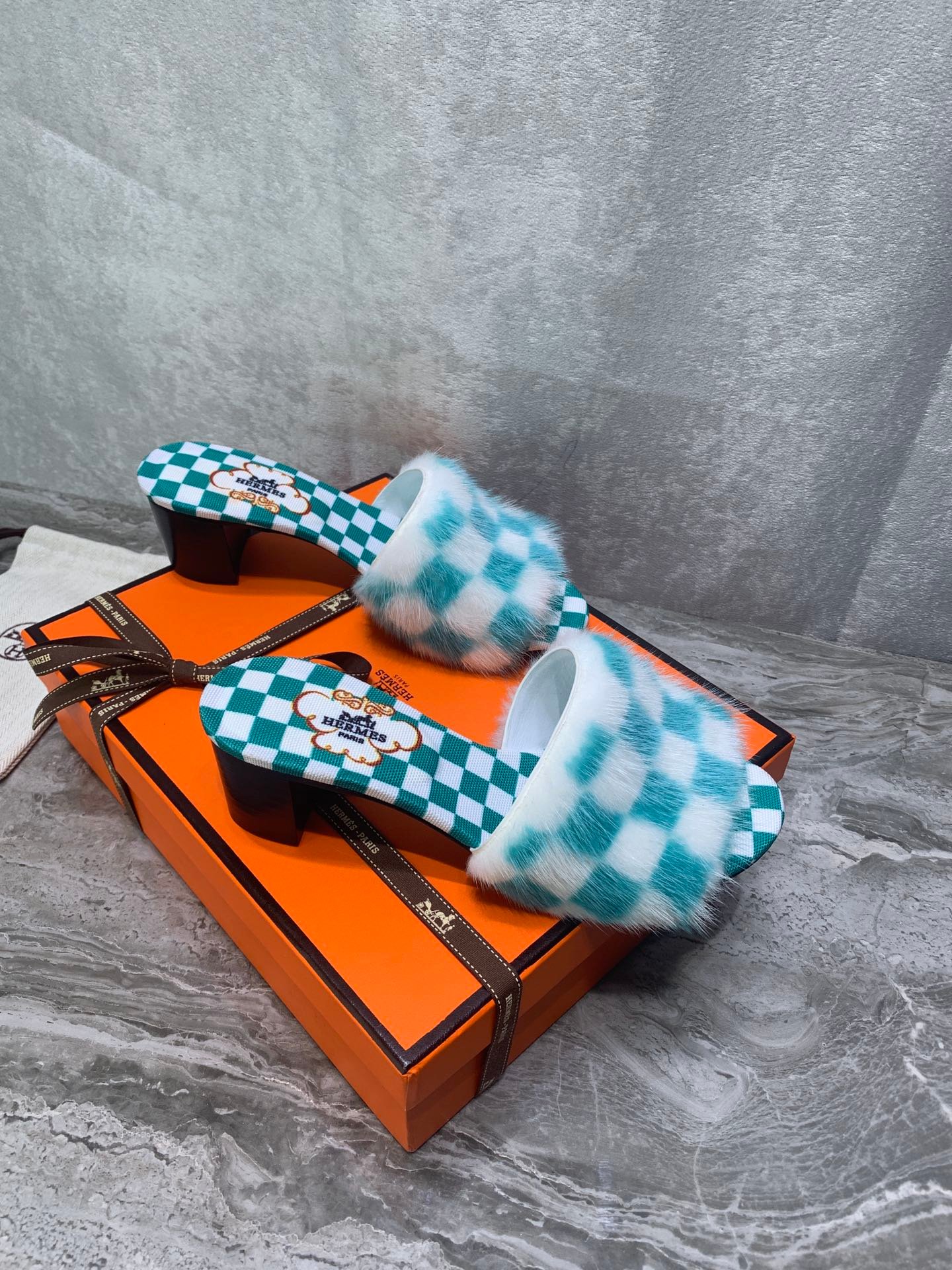 Sandalias con tacón HERMES