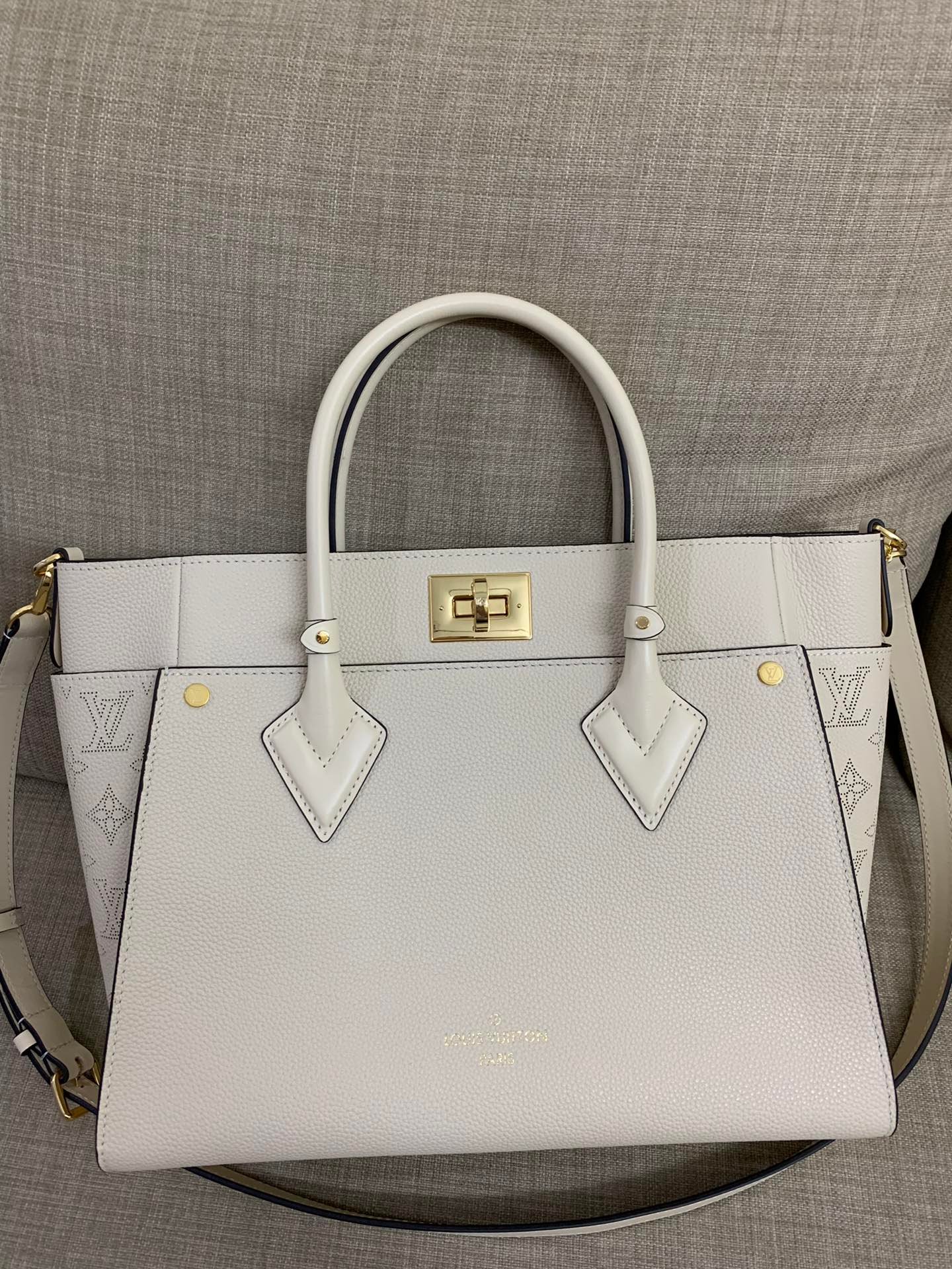 BOLSO ON MY SIDE Louis Vuitton