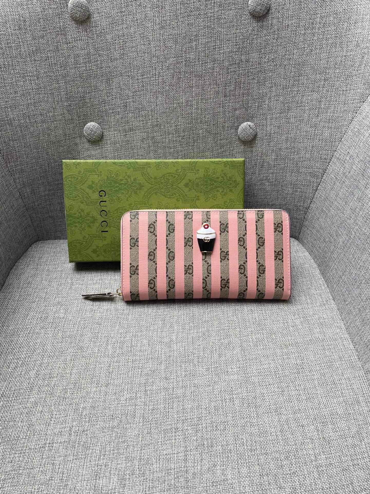 Cartera GUCCI