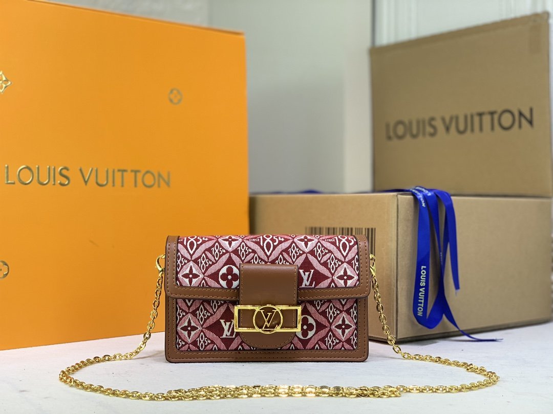 CARTERA DAUPHINE CON CADENA Louis Vuitton