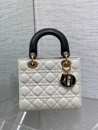 Bolso pequeño Lady Dior DIOR