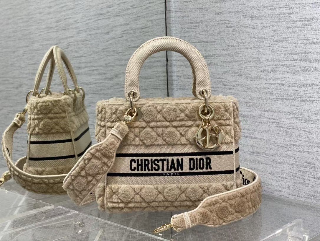 Bolso mediano Lady D-Lite DIOR