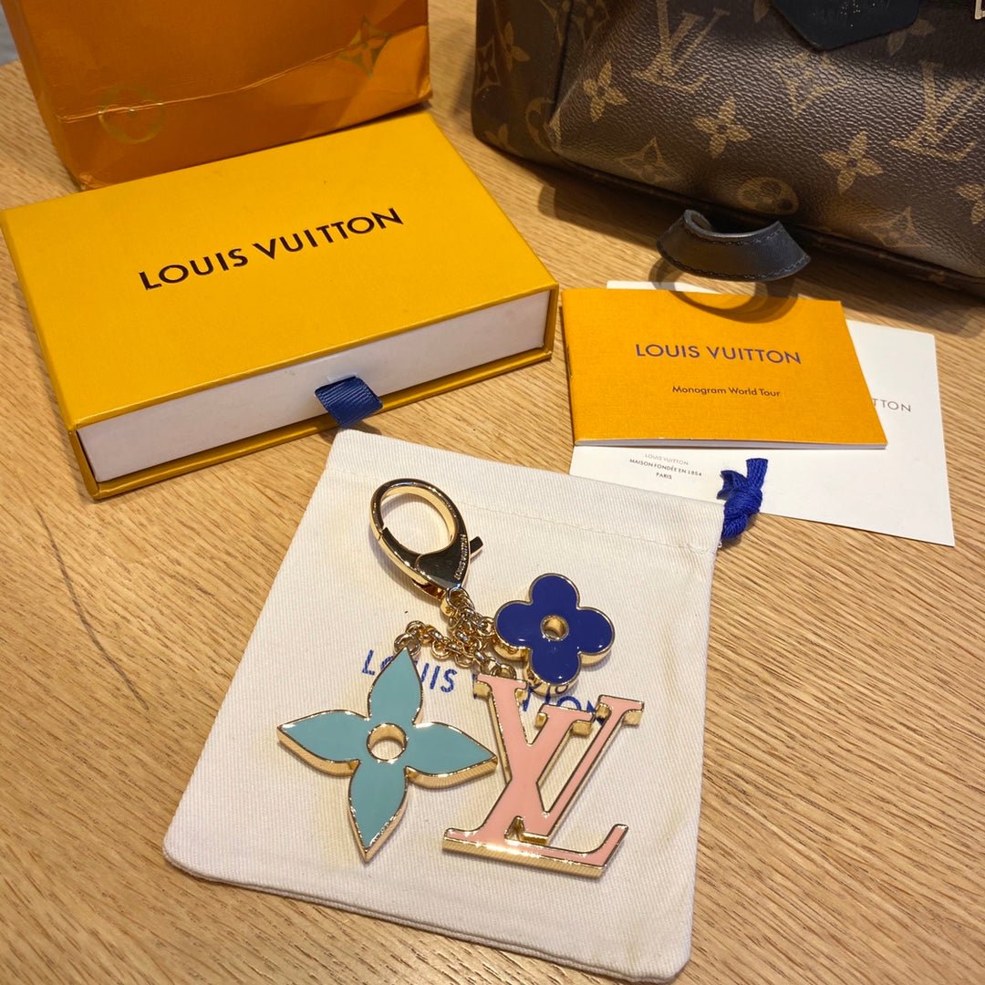 Llavero LV Facettes Louis Vuitton