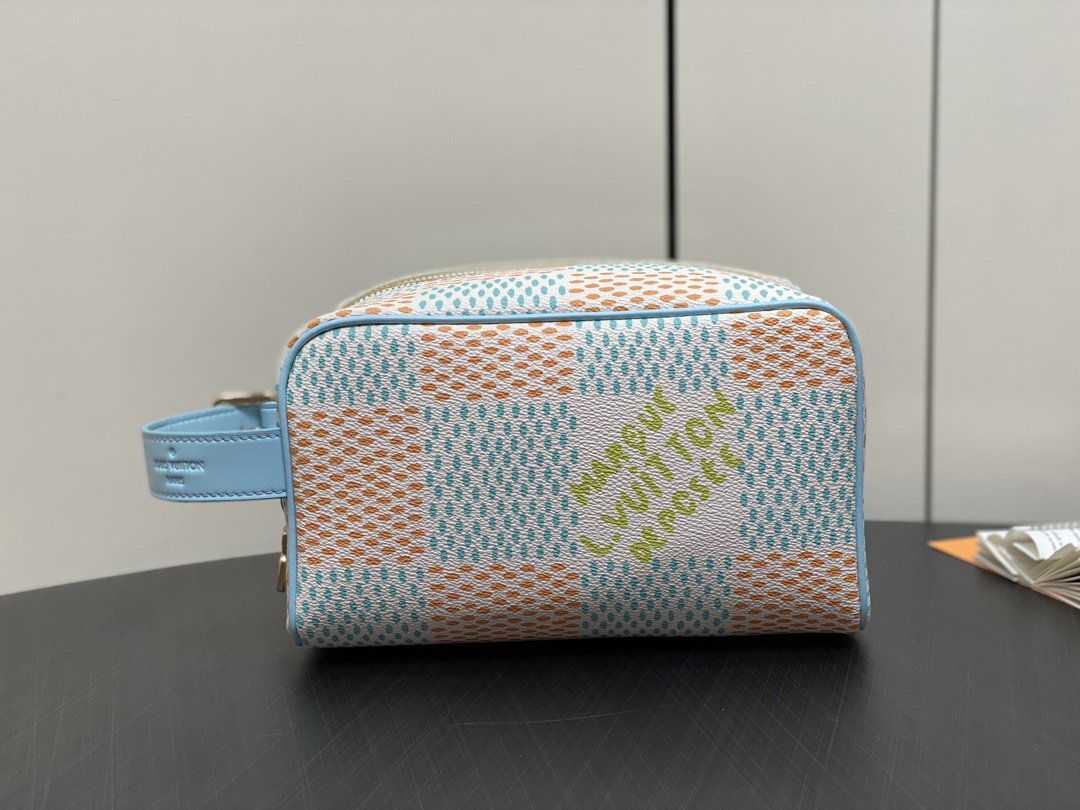 Neceser Locker Dopp Kit LOUIS VUITTON