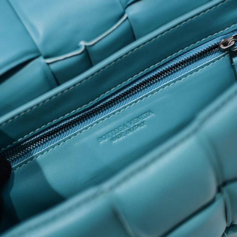 BOLSO CASSETTE AMOLADO BOTTEGA VENETA - Image 9