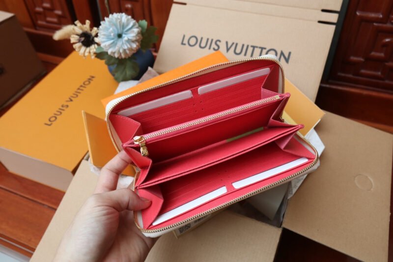 Cartera Zippy Louis Vuitton - Imagen 8