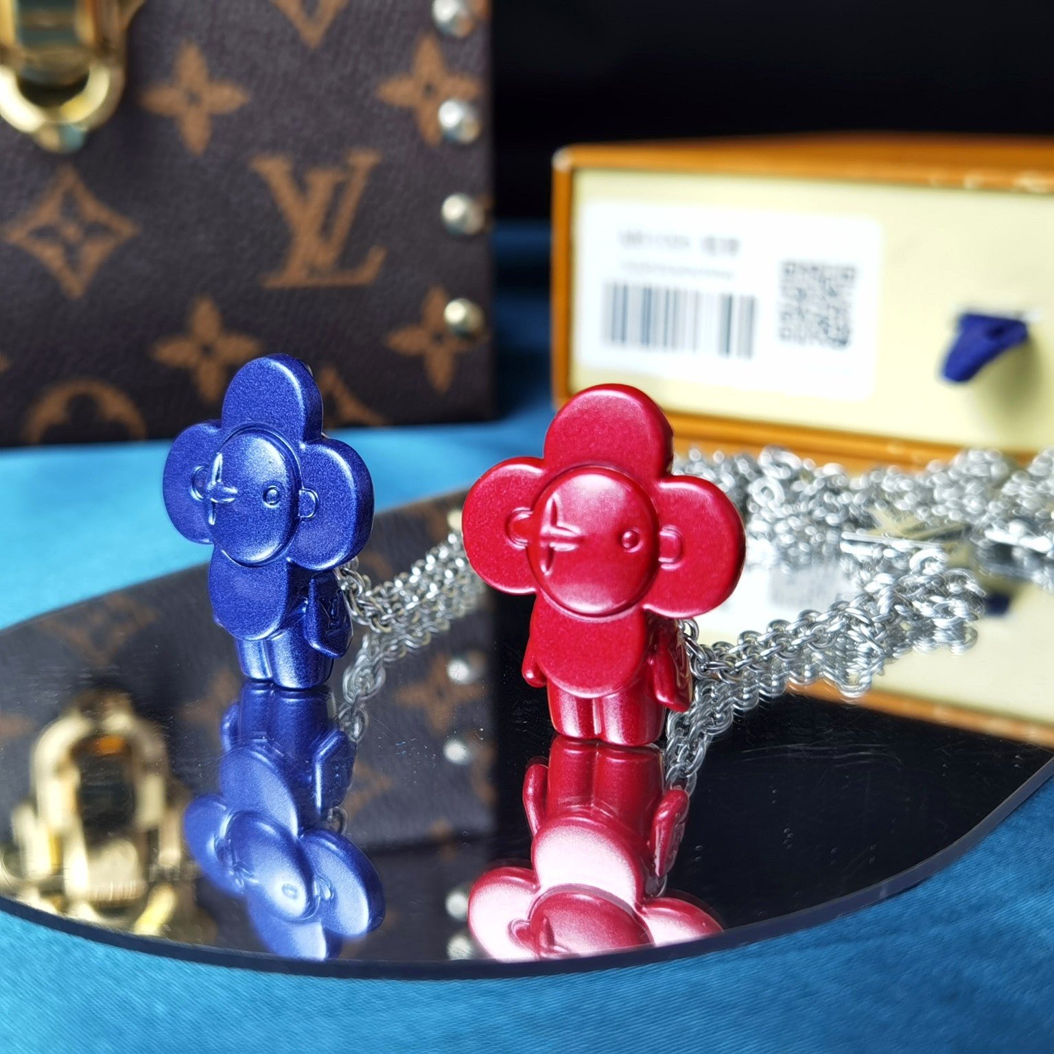 Colgante Vivienne grande Louis Vuitton - Imagen 3