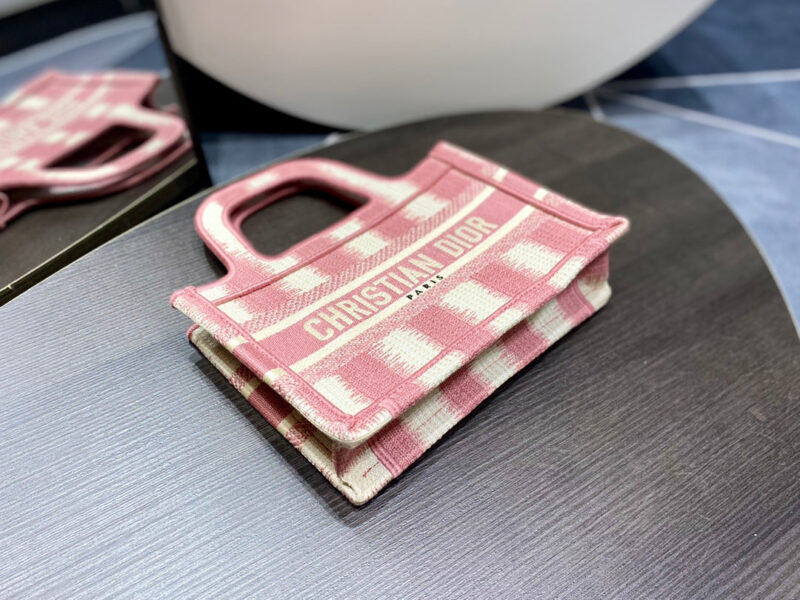 DIOR BOOK TOTE MINI - Image 3