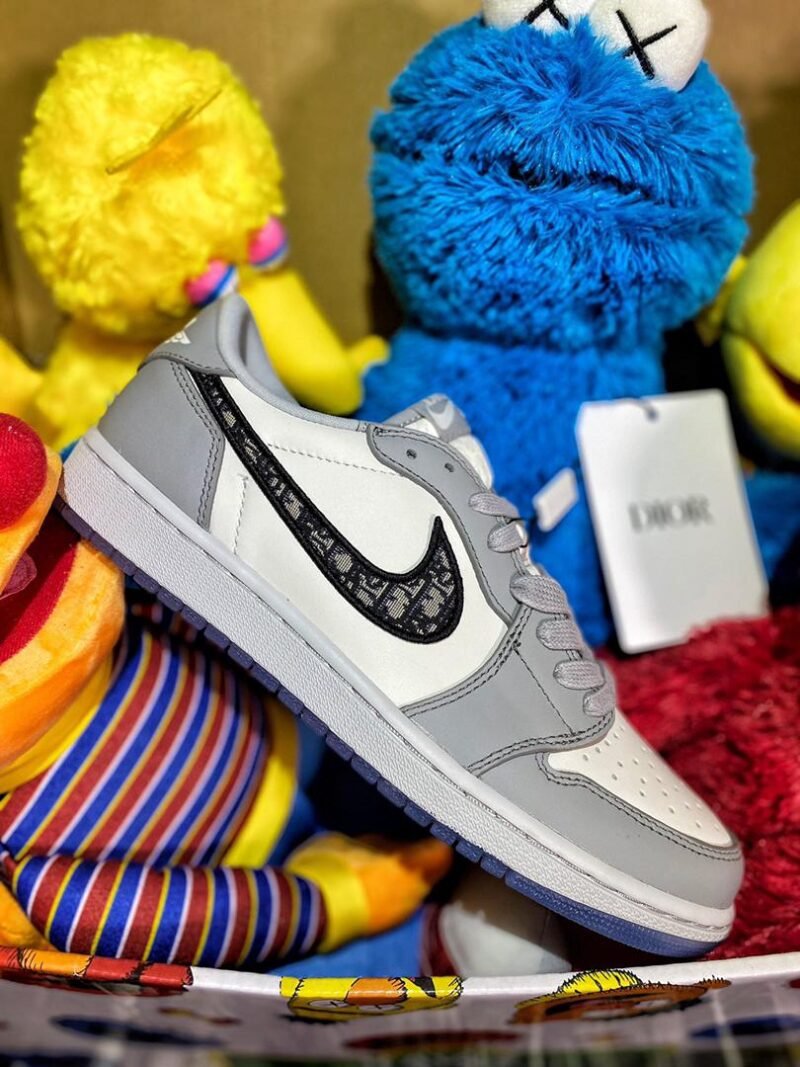 Zapatillas Air Jordan 1 Low x Dior - Imagen 6