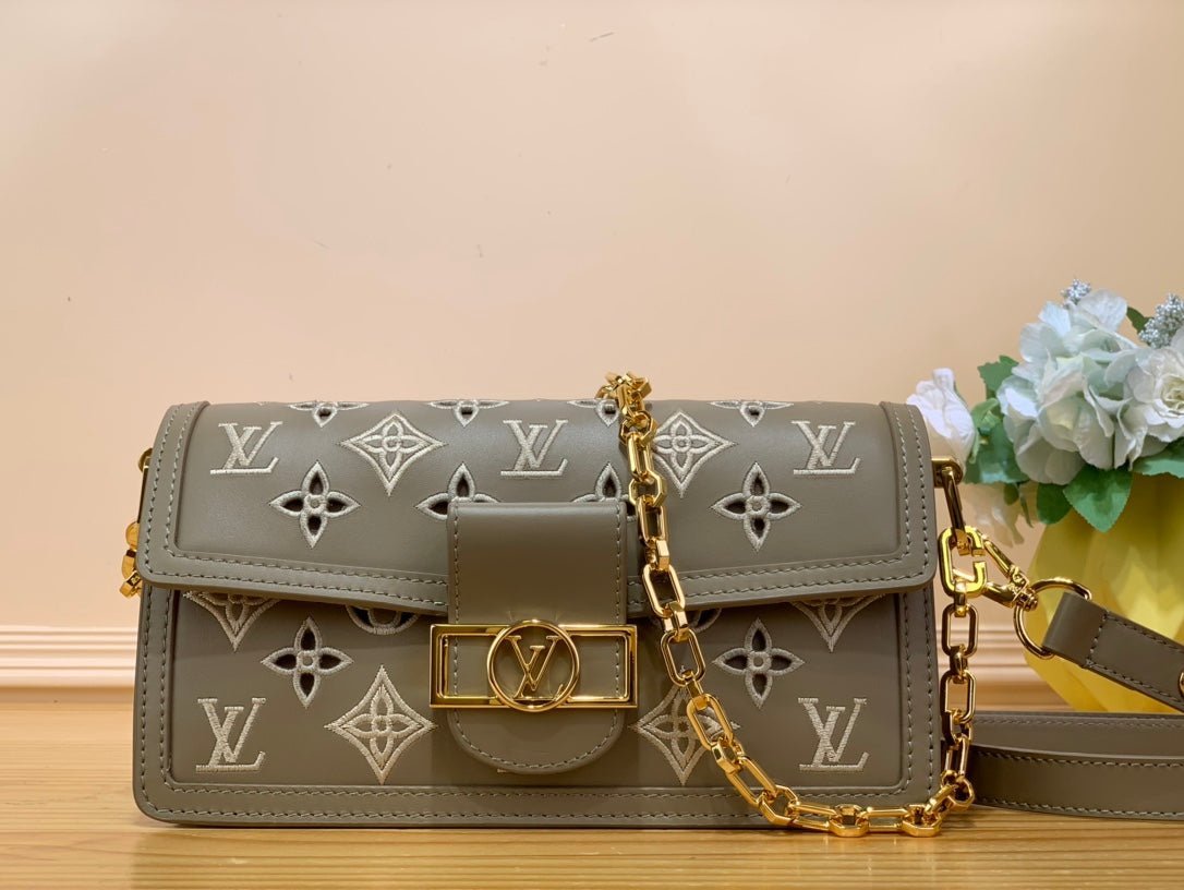 Bolso Dauphine East West Louis Vuitton