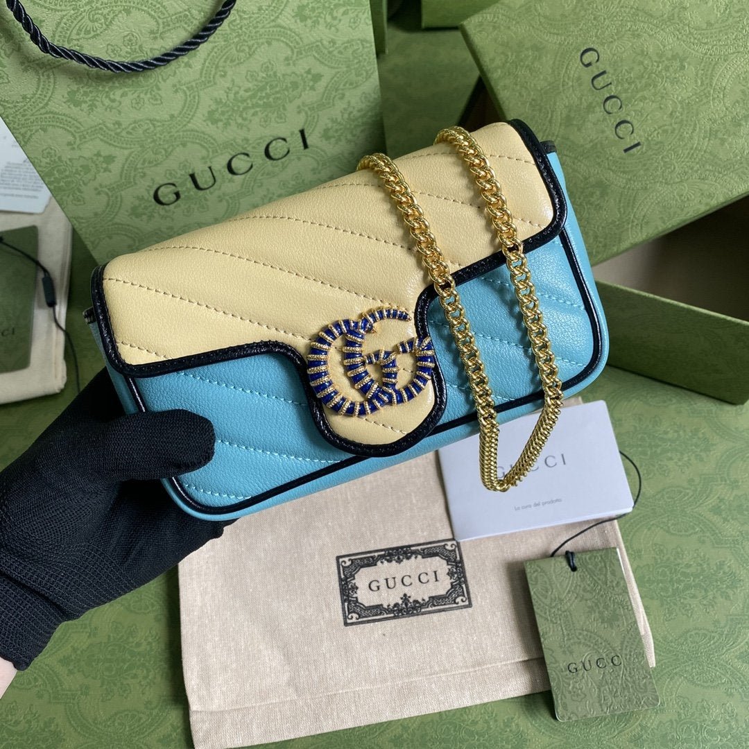 Microbolso GG Marmont GUCCI