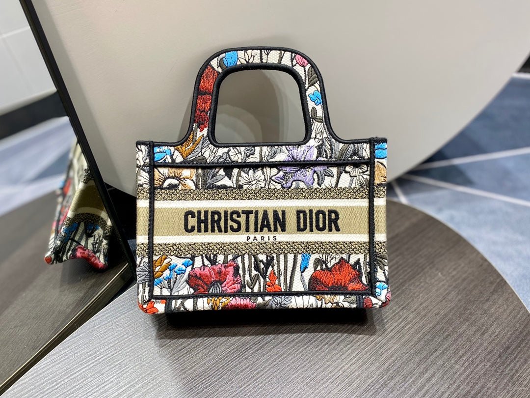 DIOR BOOK TOTE MINI