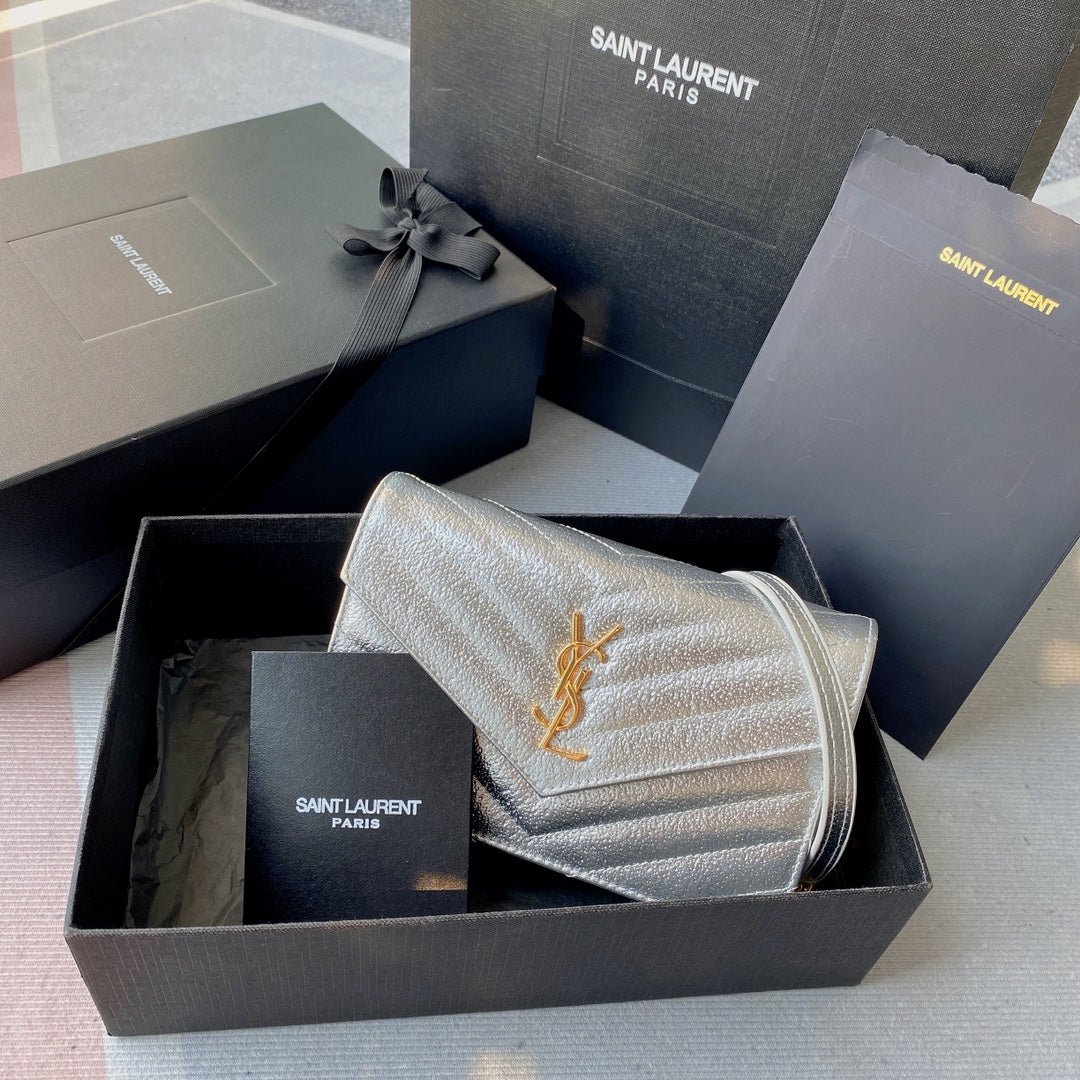 BOLSO CASSANDRE MATELASSÉ YSL