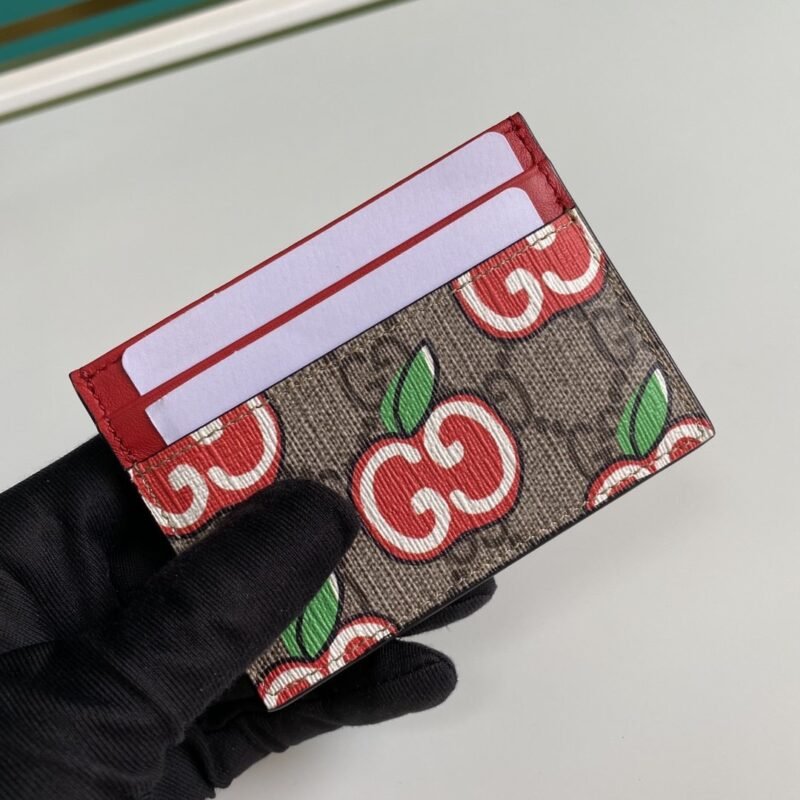 Tarjetero GG San Valentin Chino GUCCI - KJ PLUS