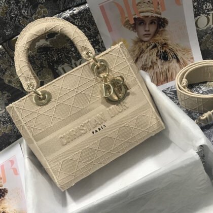Bolso mediano Lady D-Lite DIOR