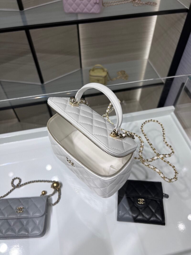 Vanity case con cadena Chanel - Imagen 6