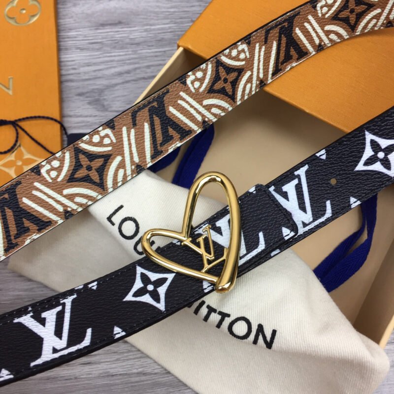 CINTURÓN REVERSIBLE FALL IN LOVE LOUIS VUITTON - Imagen 9