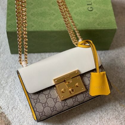 Bolso de hombro Padlock pequeño GUCCI