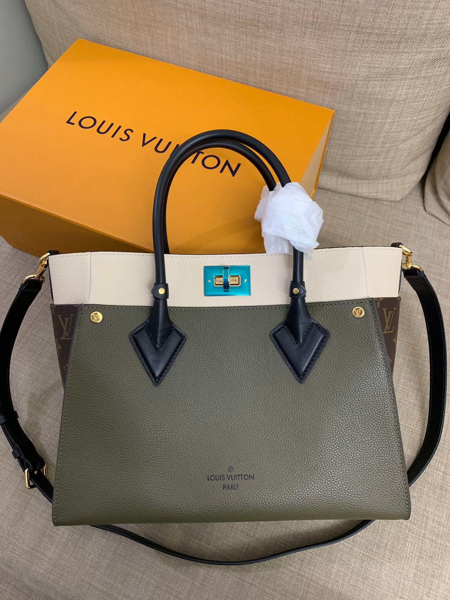 BOLSO ON MY SIDE Louis Vuitton