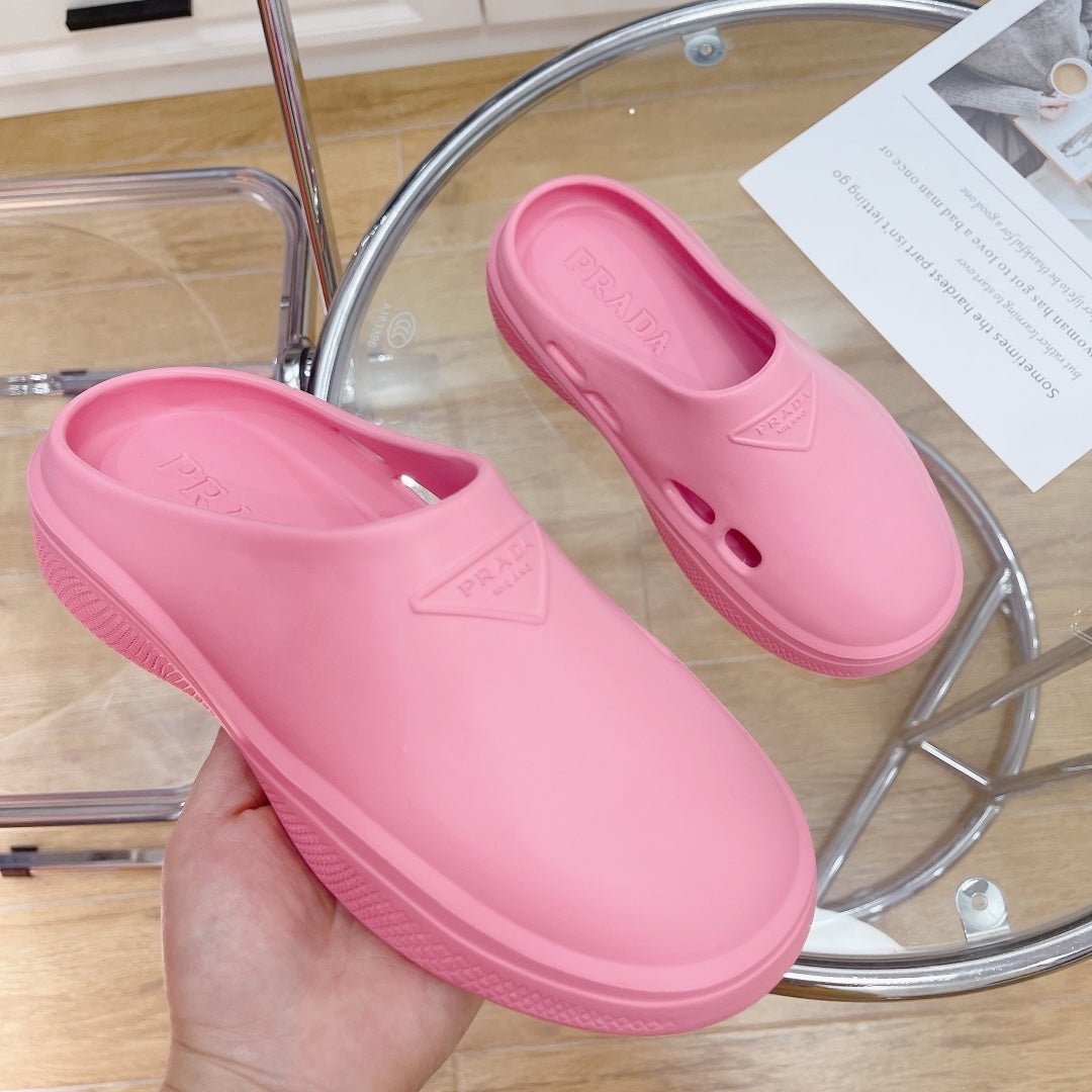 Mules en goma Prada