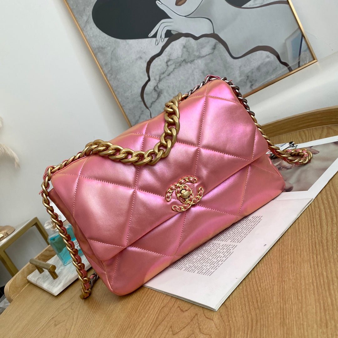 BOLSO GRANDE CHANEL 19