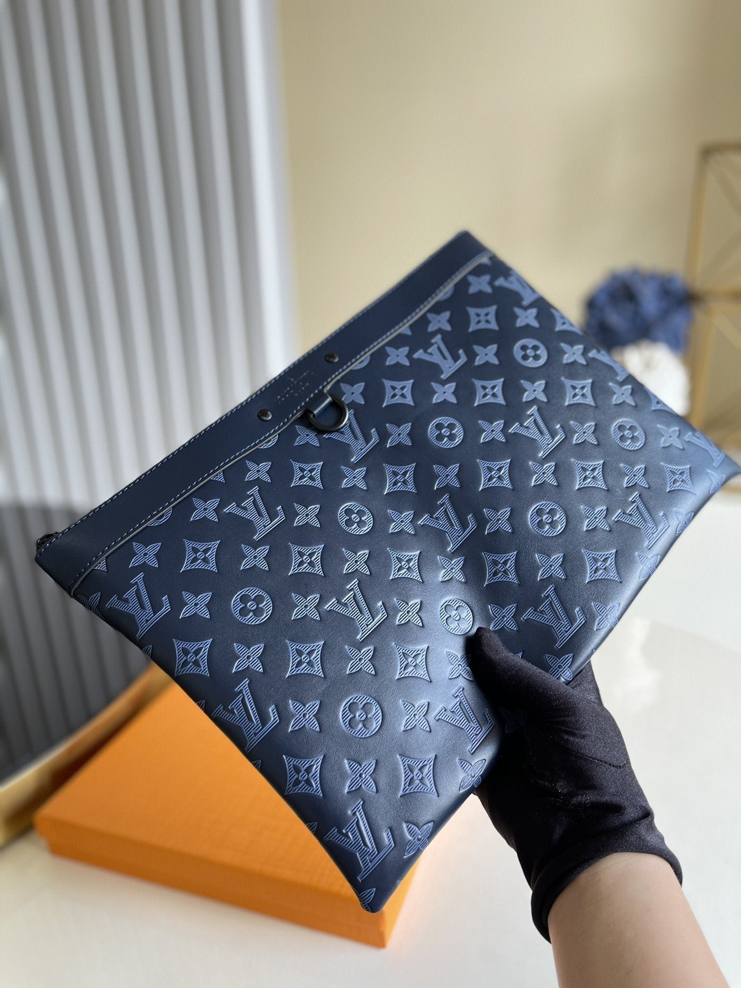 CARTERA DE MANO DISCOVERY GM Louis Vuitton