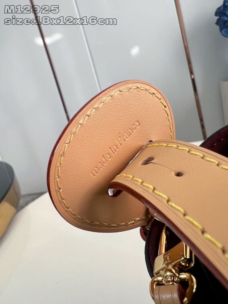 Bolso All In BB Louis Vuitton - Imagen 9