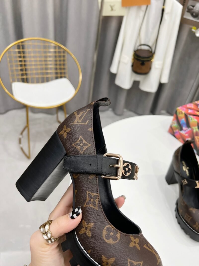 ZAPATO DE SALÓN LOUIS VUITTON - Imagen 4