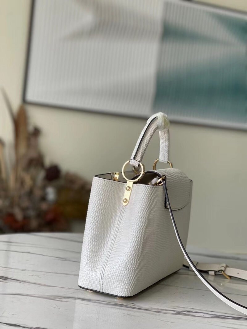 BOLSO CAPUCINES Louis Vuitton - Imagen 2