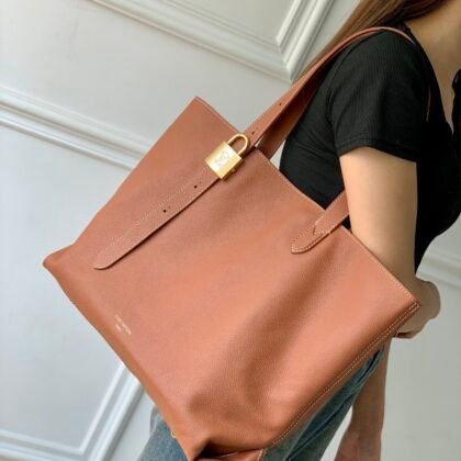 Bolso Low Key Cabas MM Louis Vuitton