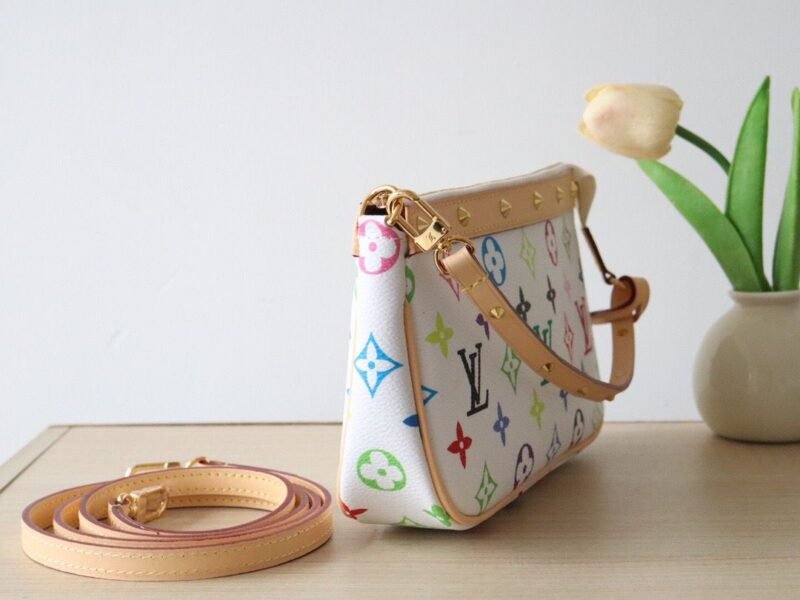 Bolso Pochette Accessoires Louis Vuitton - Image 3