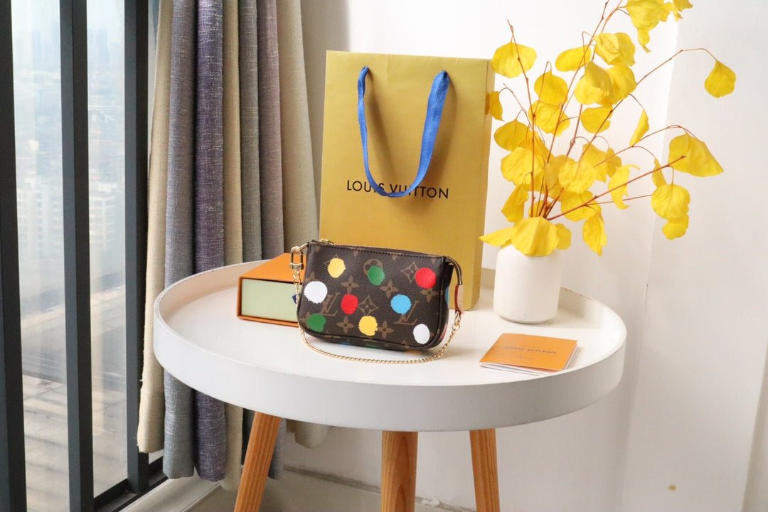 Bolso Pochette mini Louis Vuitton