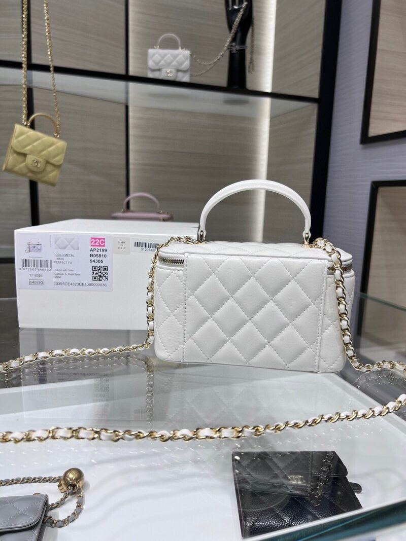 Vanity case con cadena Chanel - Imagen 3
