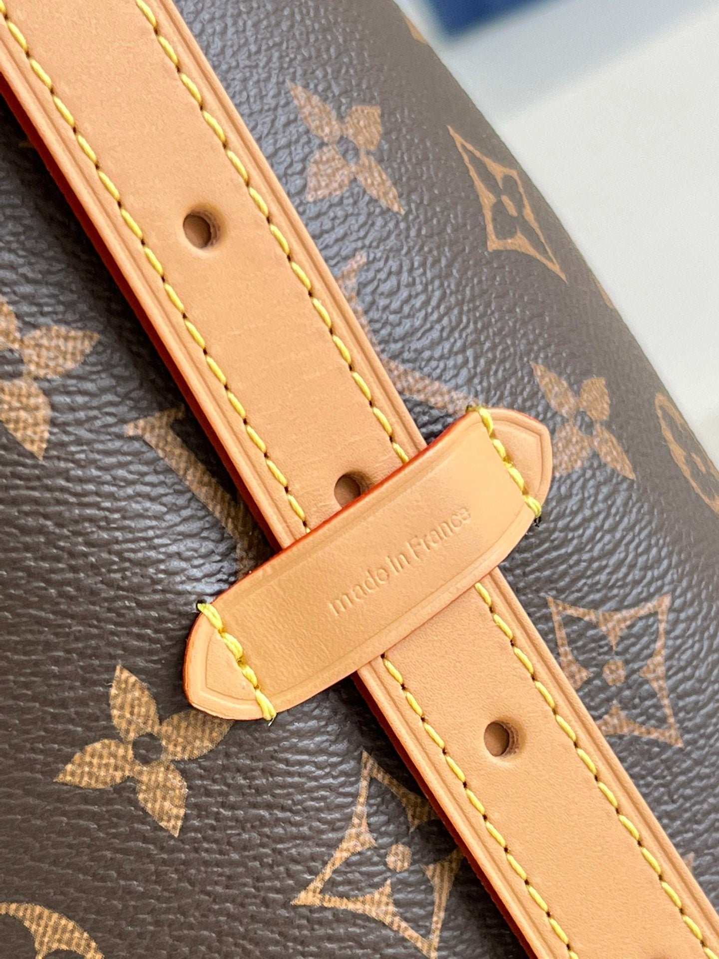 Bolso CarryAll MM Louis Vuitton - Imagen 7