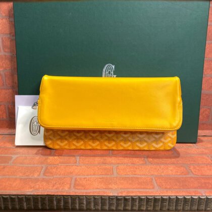 Pochette GOYARD