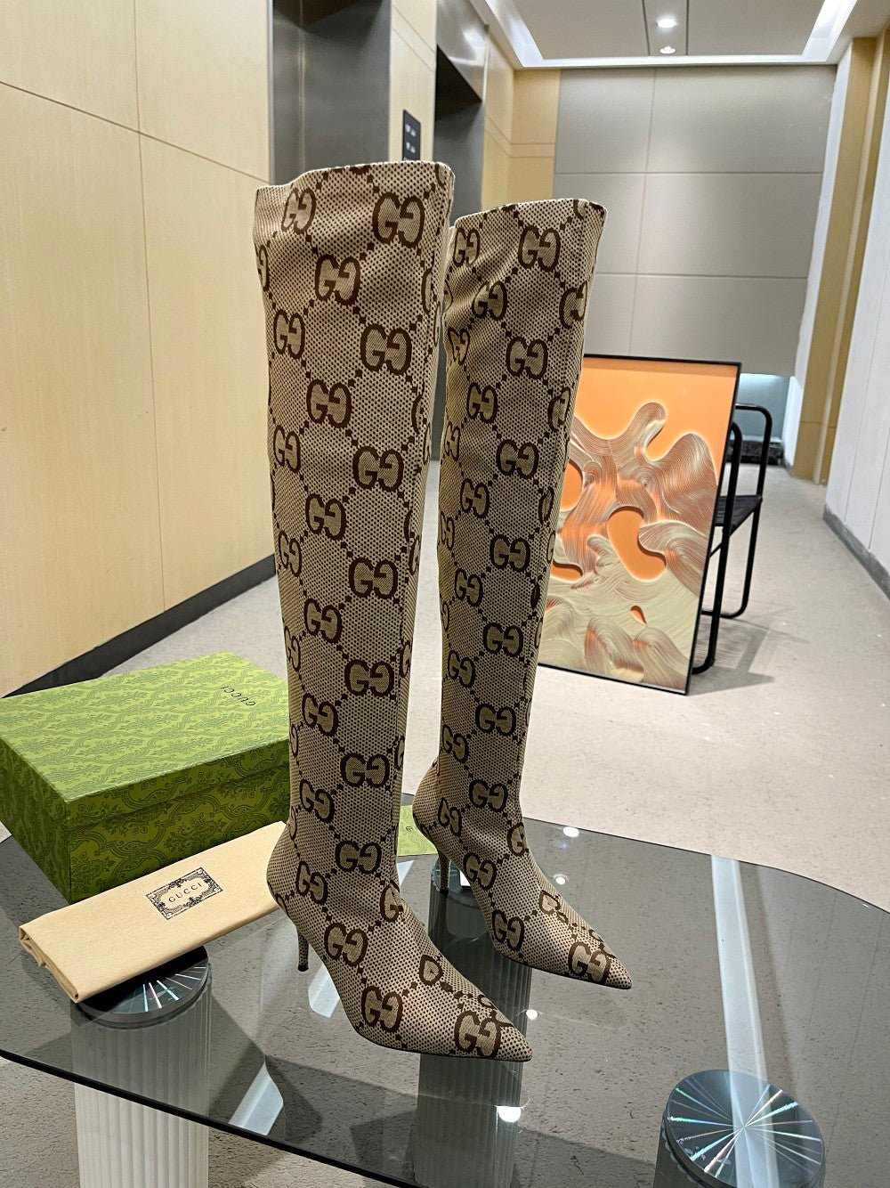 Bota de punto con GG Gucci