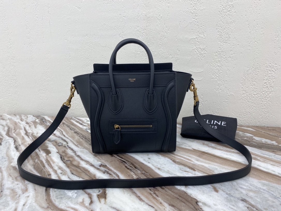 BOLSO LUGGAGE NANO DE PIEL DE BECERRO LISA NEGRO CELINE