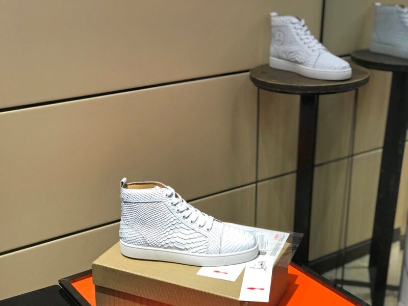 Lou Spike CHRISTIAN LOUBOUTIN