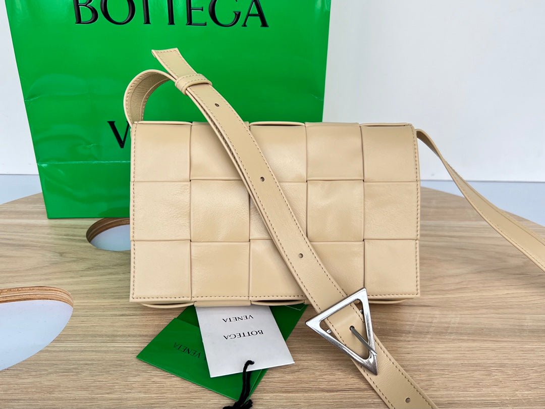 Bolso cassette BOTTEGA VENETA
