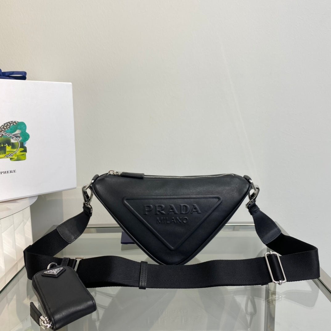 bolso de satén con cristales artificiales PRADA