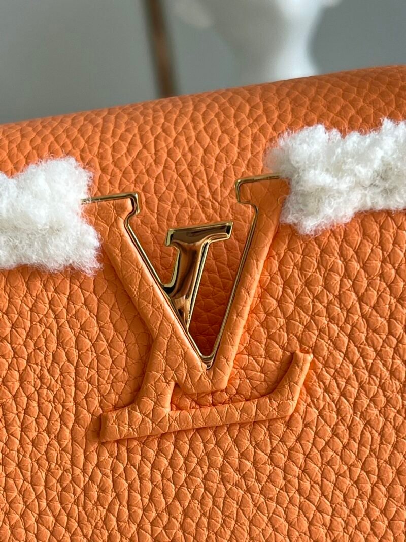 Bolso Capucines BB Louis Vuitton - Imagen 9