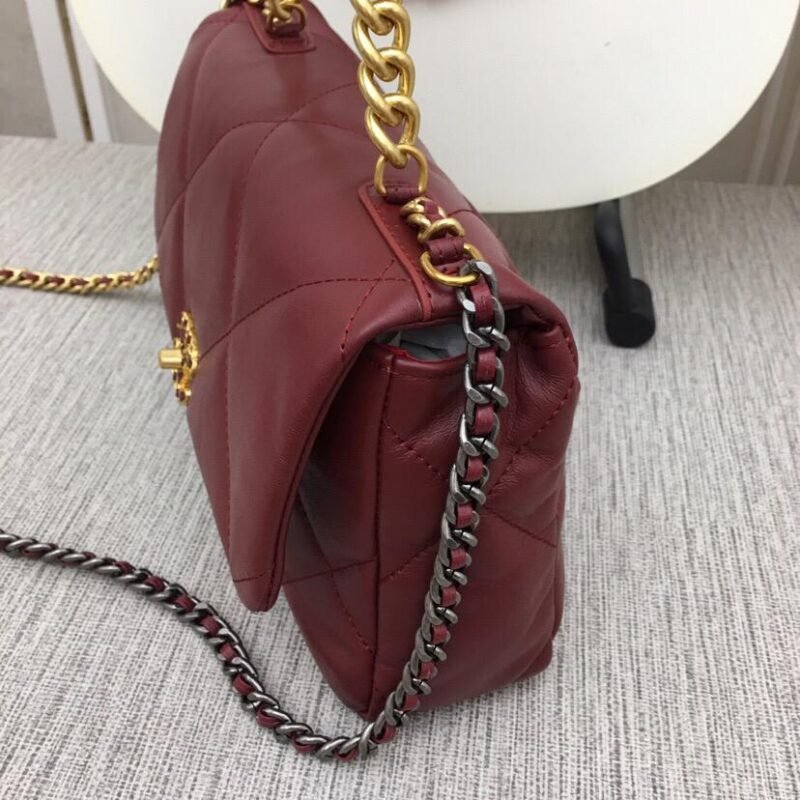 BOLSO CHANEL 19 - Imagen 6