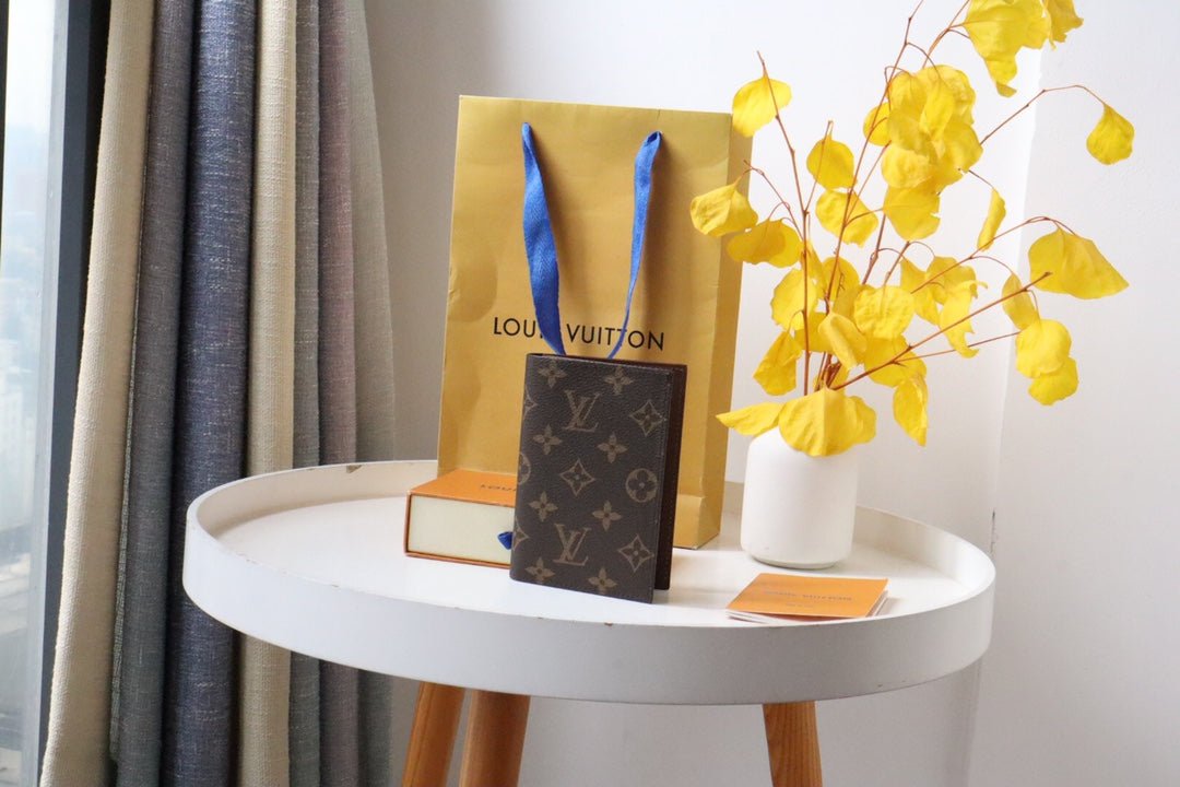 Funda de pasaporte LOUIS VUITTON