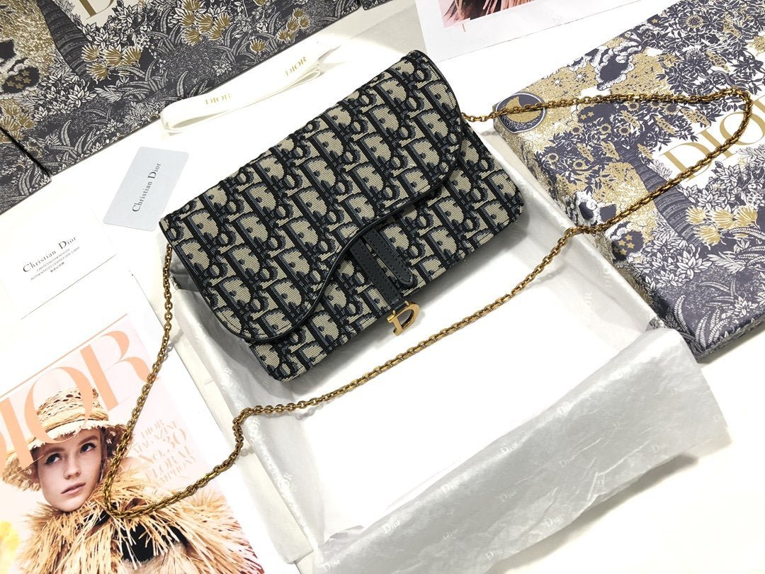 BOLSO DE MANO SADDLE DIOR