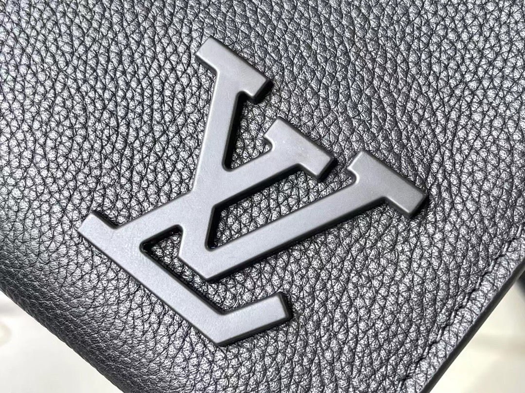 BOLSO MESSENGER VOYAGE Louis Vuitton - Imagen 5