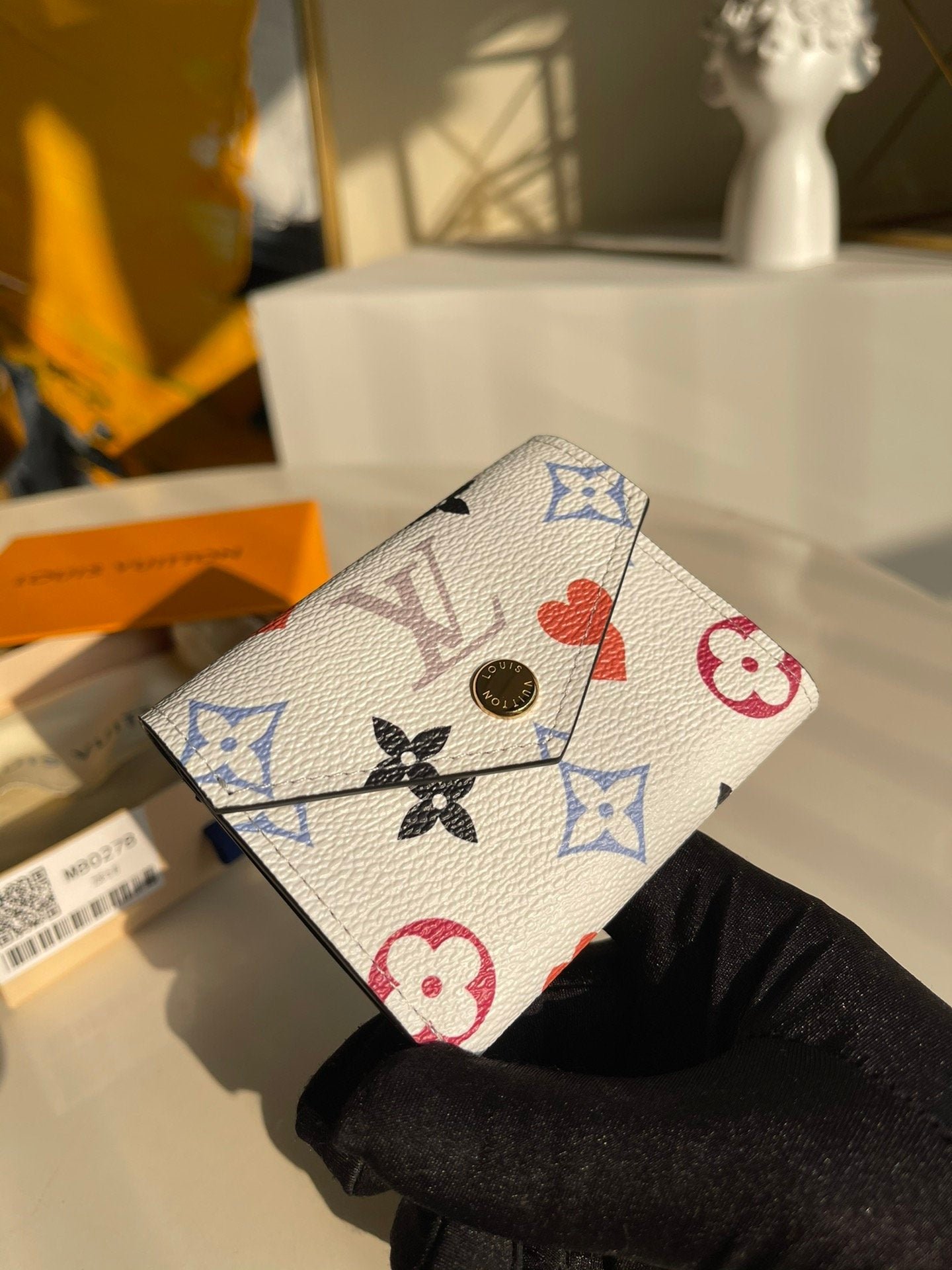 CARTERA GAME ON ZOÉ Louis Vuitton - KJ PLUS