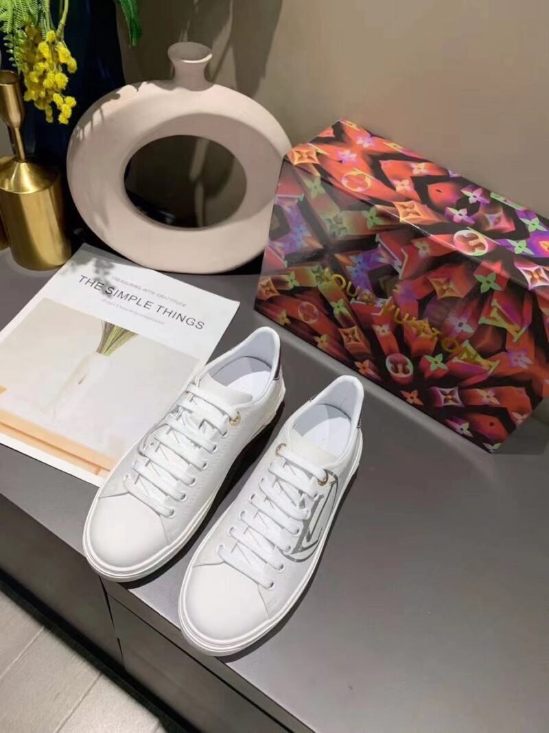 ZAPATILLA DEPORTIVA TIME OUT Louis Vuitton - Imagen 7